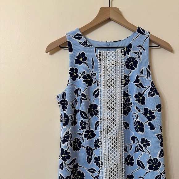 Eliza J floral sheath dress | size 4 - Picture 3 of 6